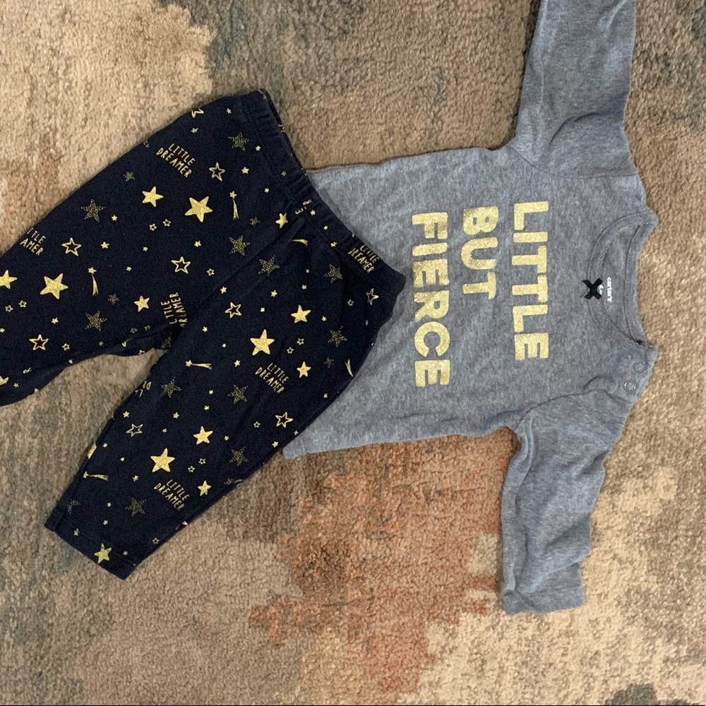 4/$12 carter’s matching set